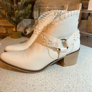 Altar’d State Reese Booties Size 10